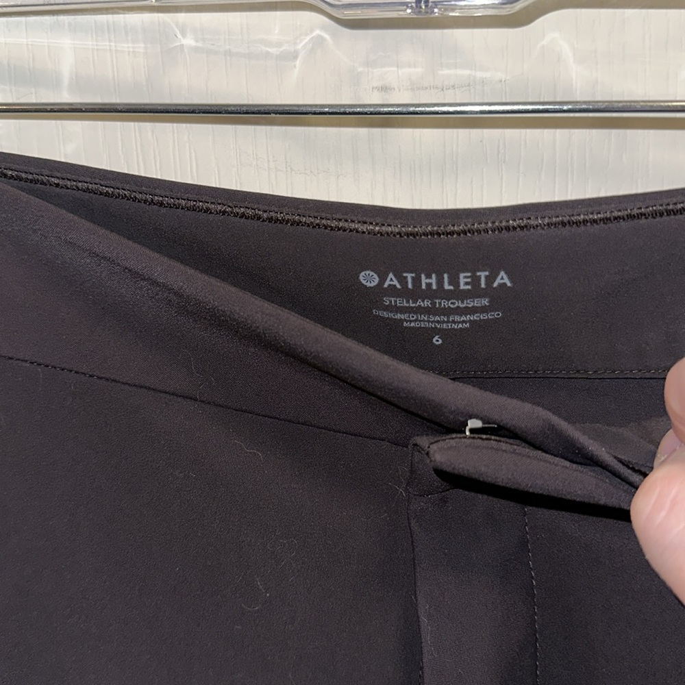 EUC Athleta Stellar Trouser -Sz 6